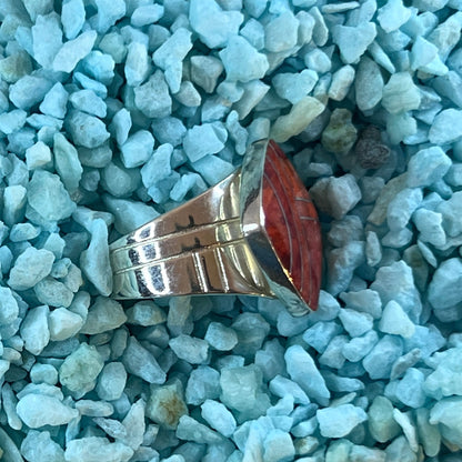 Inlaid Spiny Oyster Ring